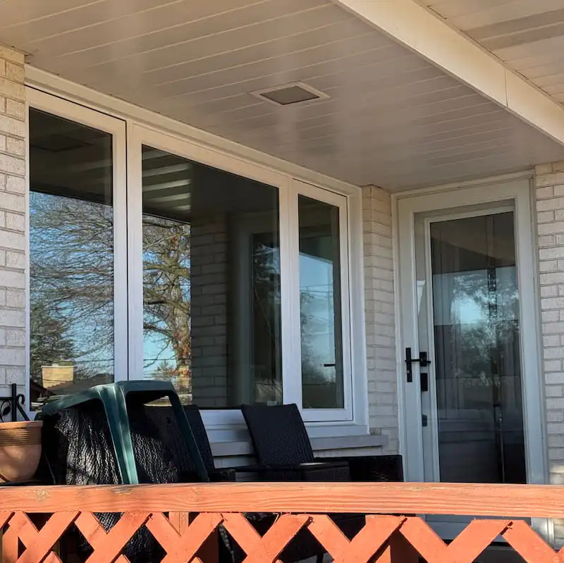 New porch windows in Wood Dale, IL