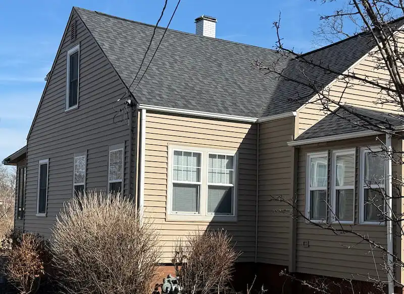 Single hung window replacement in Lombard, IL