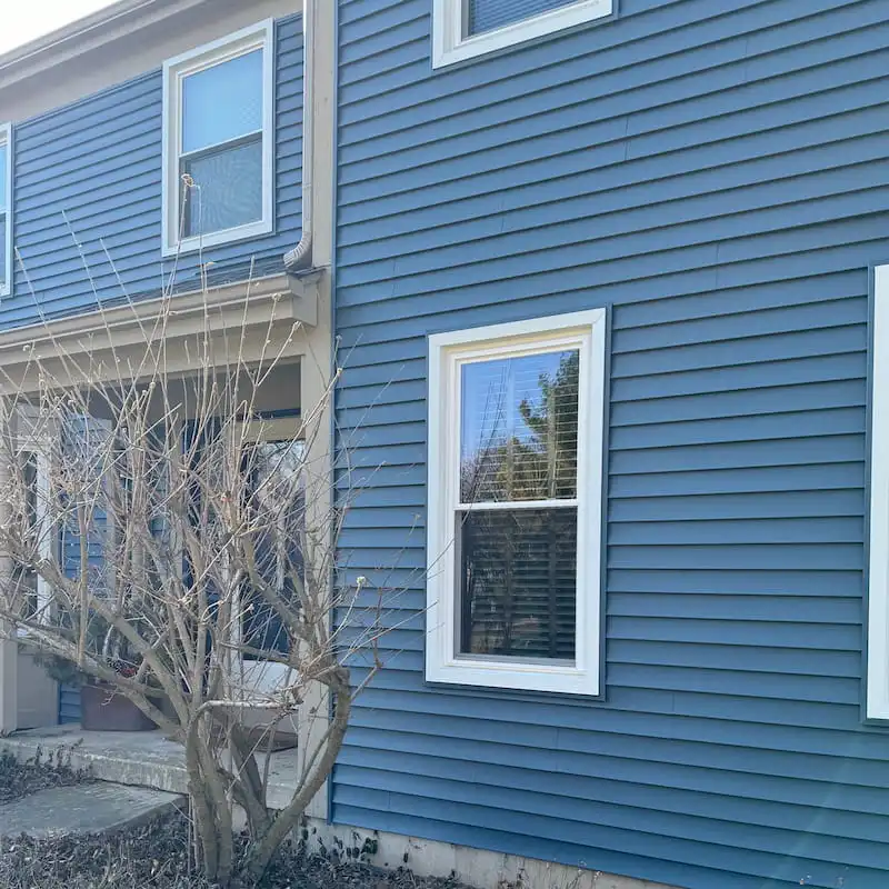 Home window replacement in Streamwood, IL