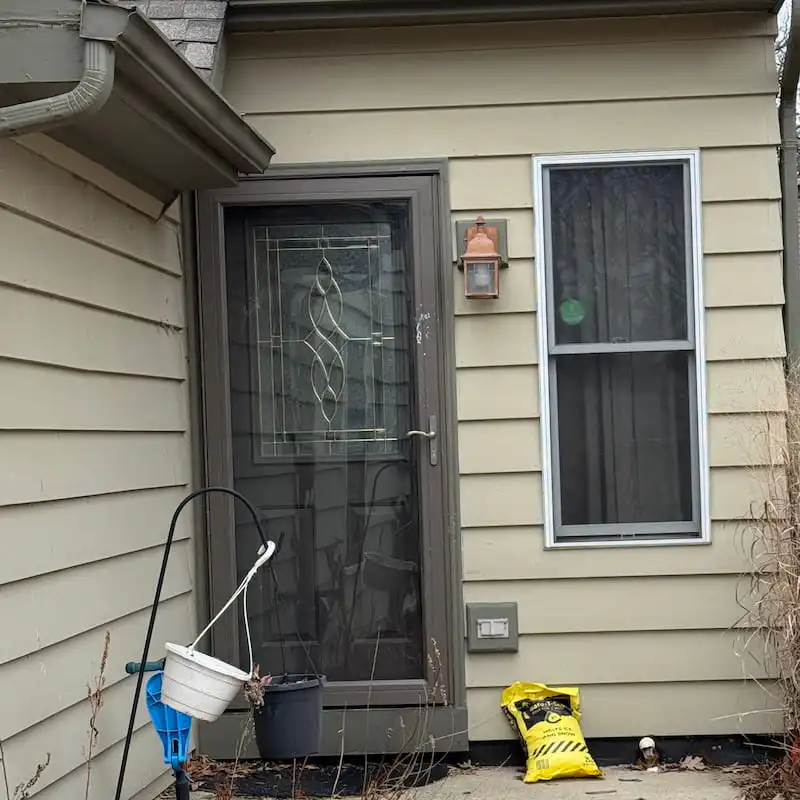 Front window replacement in Winfield, IL